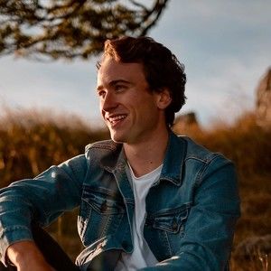 Meet your Posher, Brandon